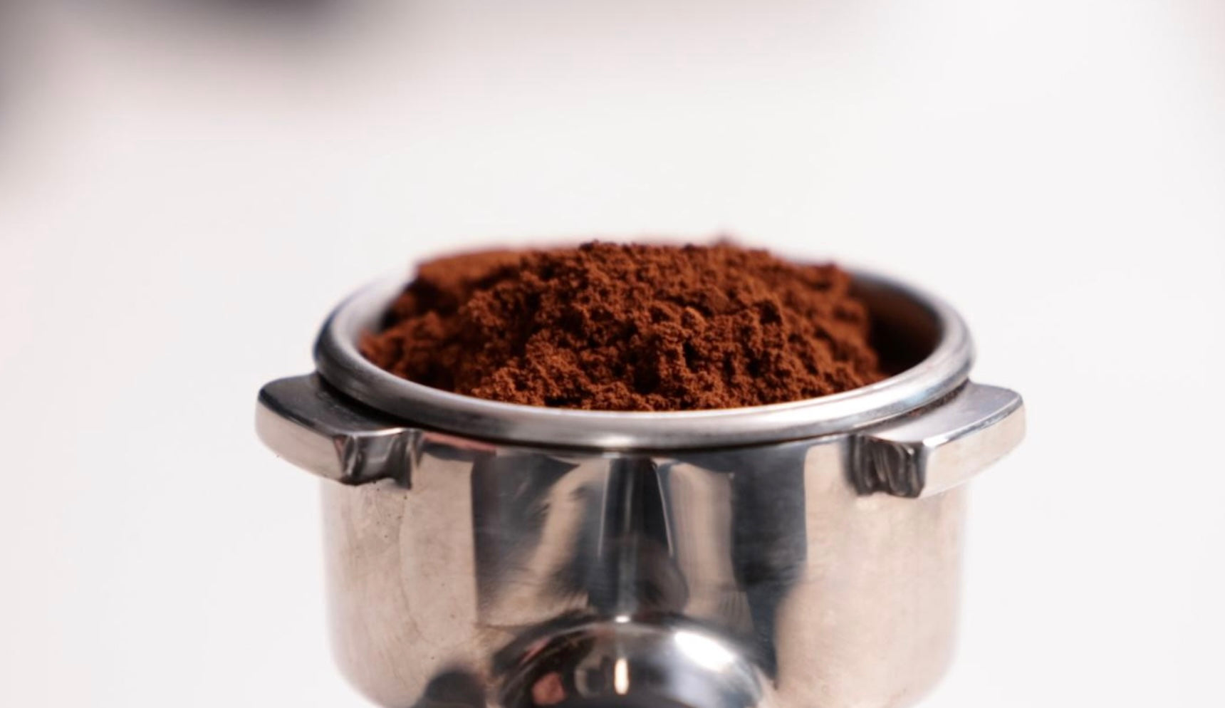 ESPRESSO AT HOME: PULLING A SHOT